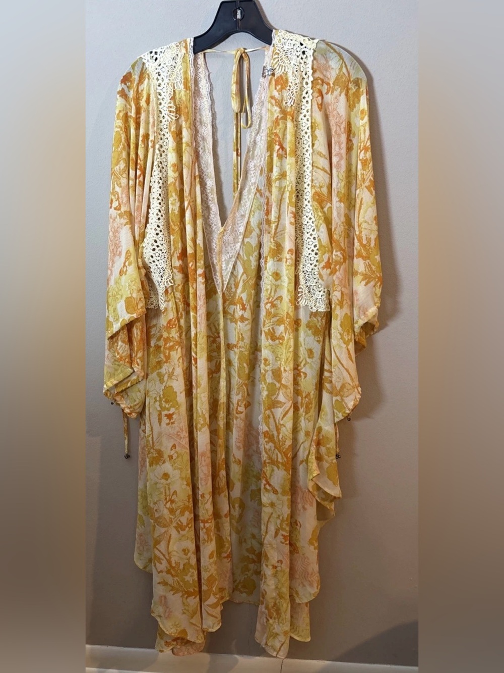 Free People Lost In Love Kimono Boho Kaftan Yellow Chic Indie Festival XS/